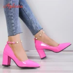 Aphixta-2023-New-Luxury-Rhinestone-Pearl-Chain-7cm-Chunky-Heels-Pumps-Women-Shoes-String-Bead-Pointed.webp